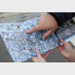 Informator Wyrzeźbiony Wrocław. Tropem rzeźbiarzy wrocławskich pierwszej połowy XX wieku