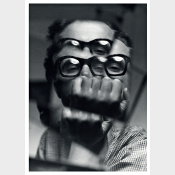 Pocztówka – Zdzisław Beksiński, Bez tytułu (Autoportret zwielokrotniony)