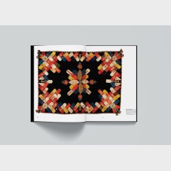 Collage – klejone światy