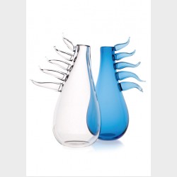 Pocztówka – Aleksandra Kujawska,  Wazony z serii „Smoki”