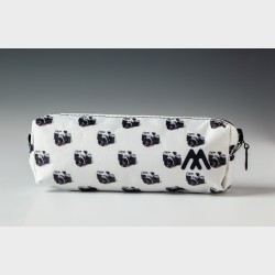 Piórnik z nadrukiem - aparat Nikon